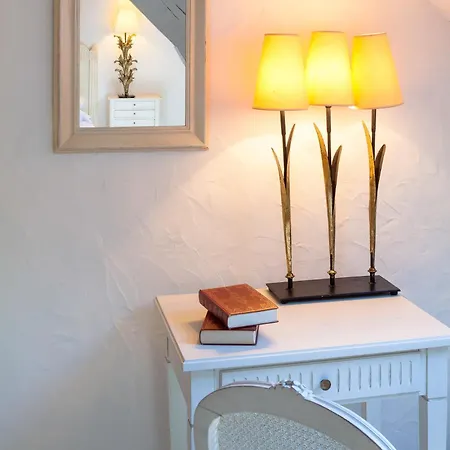 Hotel Logis La Ferme Du