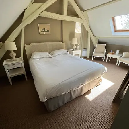 Hotel Logis La Ferme Du