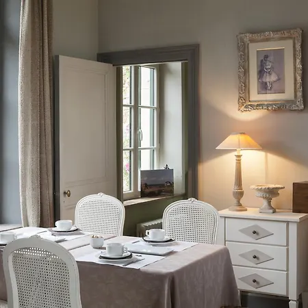 Hotel Logis La Ferme Du