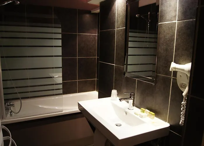 Hotel Logis La Ferme Du Wierre-Effroy