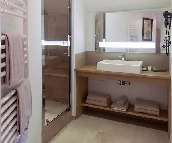 Hotel Logis La Ferme Du Wierre-Effroy