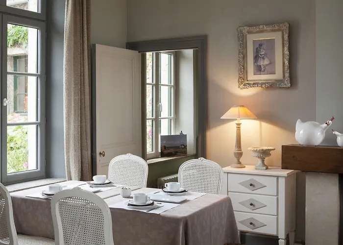 Hotel Logis La Ferme Du