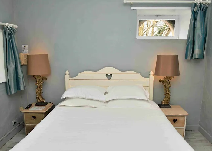 Hotel Logis La Ferme Du Wierre-Effroy